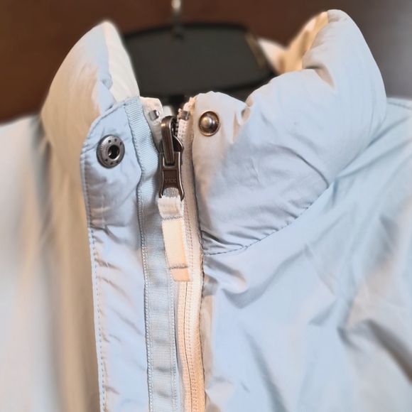 Old Navy Down Filled Winter Jacket - Picture 8 of 9